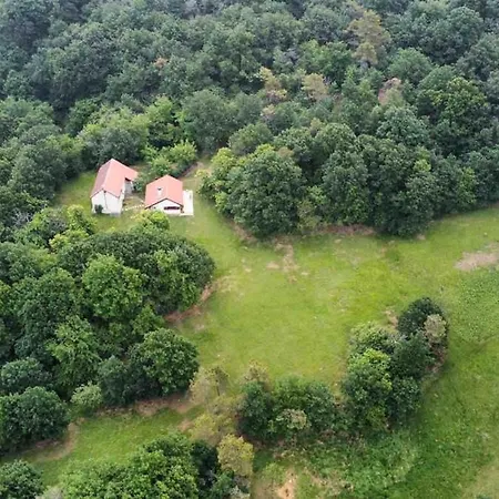 Holiday home Cascina Pian Dei Grilli, Un Paradiso Nel Parco Delle Capanne Di Marcarolo